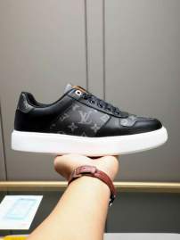 Picture of Louis Vuitton Shoes _SKULVsz38-44hnq120415809